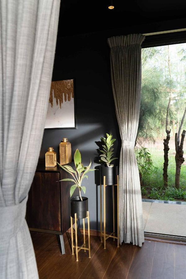 Stayvista At Cargo Haus The Luxury Collection Bangalore Exteriör bild